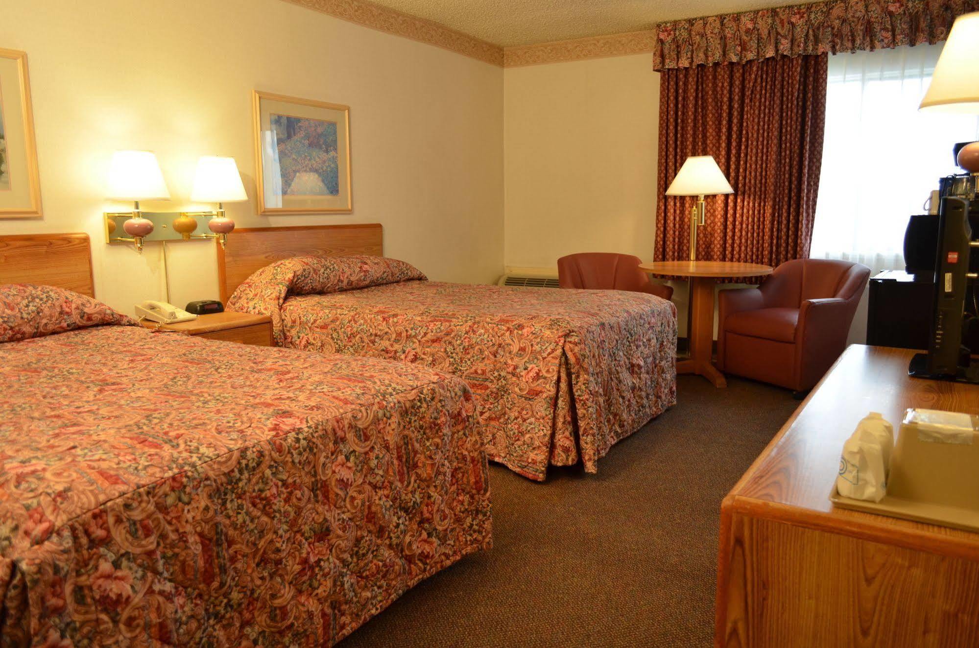 High Desert Inn Elko Bagian luar foto
